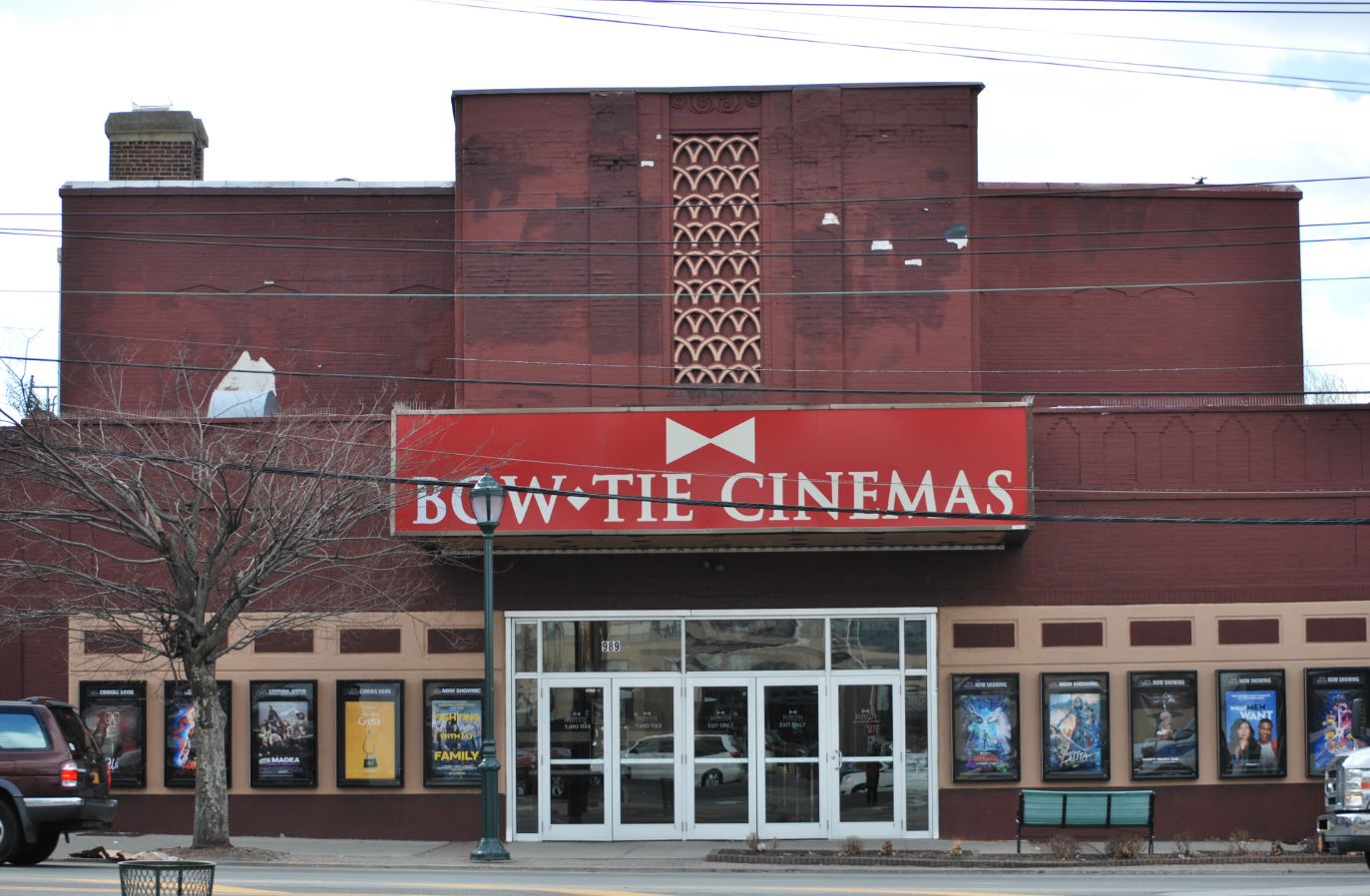 Saving The Franklin Hempstead's Last Art Decostyle Movie Theater